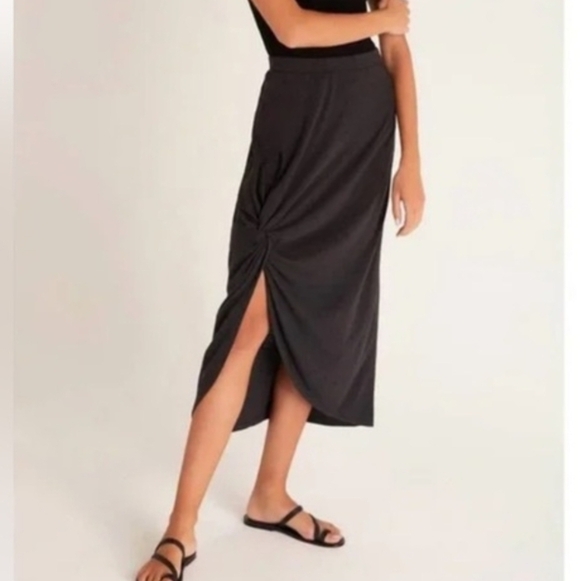 Z Supply Dresses & Skirts - Z Supply Knotted Skirt